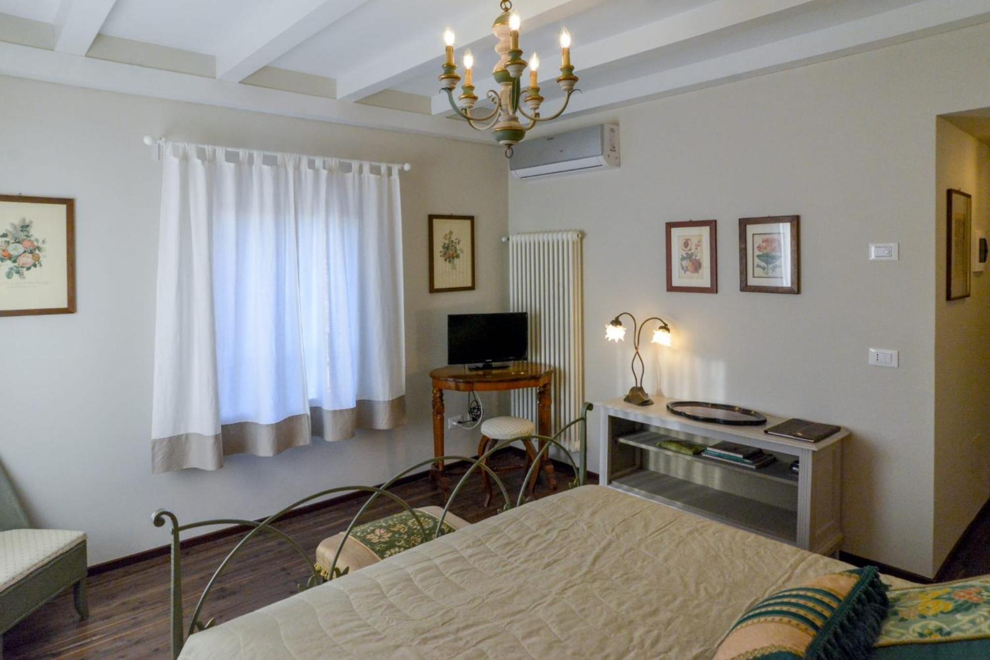 I Torretti Locazione Turistica, Ristorante, Lounge Bar Hotel Asolo Exterior foto